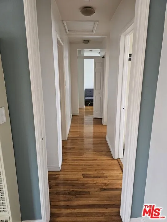 2333 S Garth Avenue #1/2 Los Angeles, CA 90034