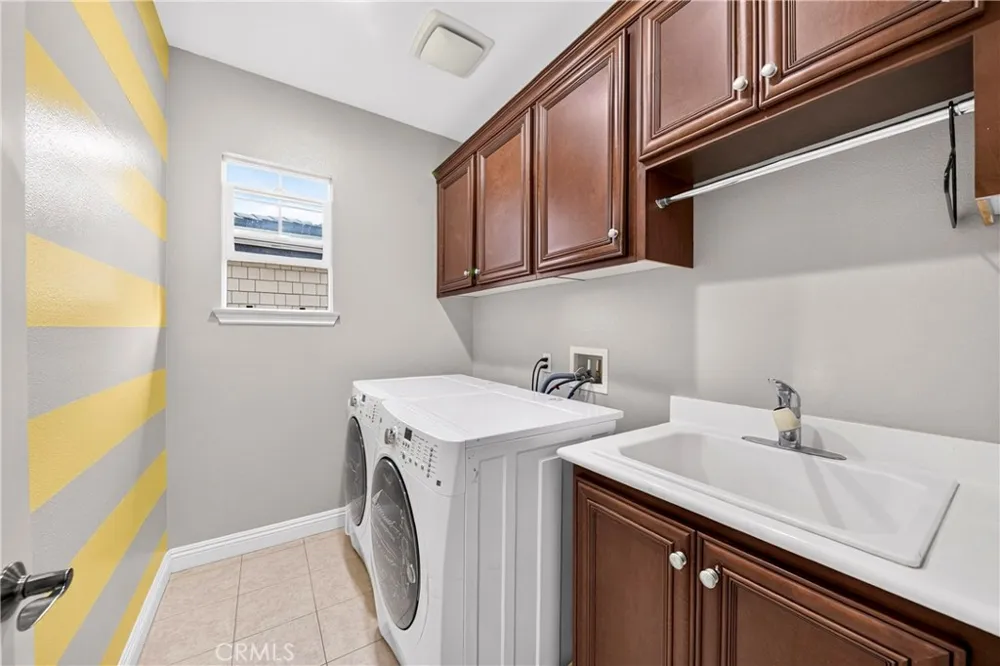 523 S Primrose La Habra, CA 90631