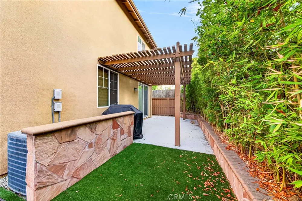 523 S Primrose La Habra, CA 90631