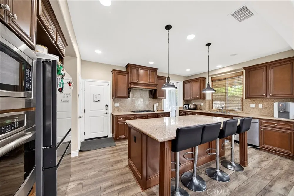 523 S Primrose La Habra, CA 90631