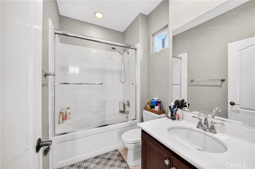 523 S Primrose La Habra, CA 90631