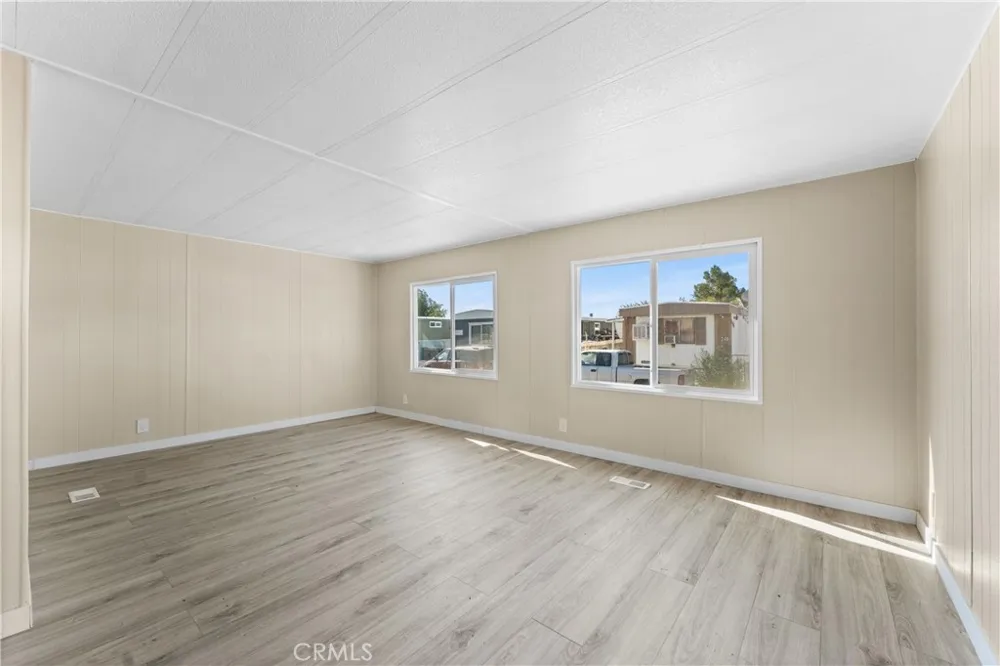 3300 15th W #254 Rosamond, CA 93560