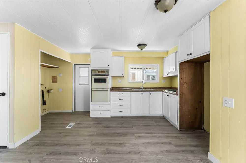 3300 15th W #254 Rosamond, CA 93560