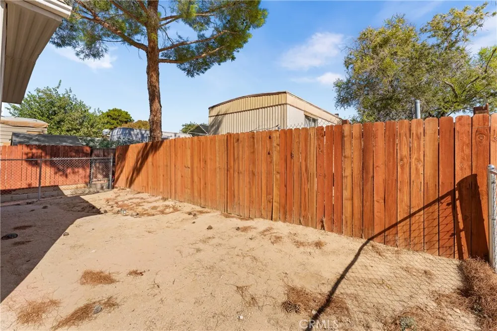 3300 15th W #254 Rosamond, CA 93560