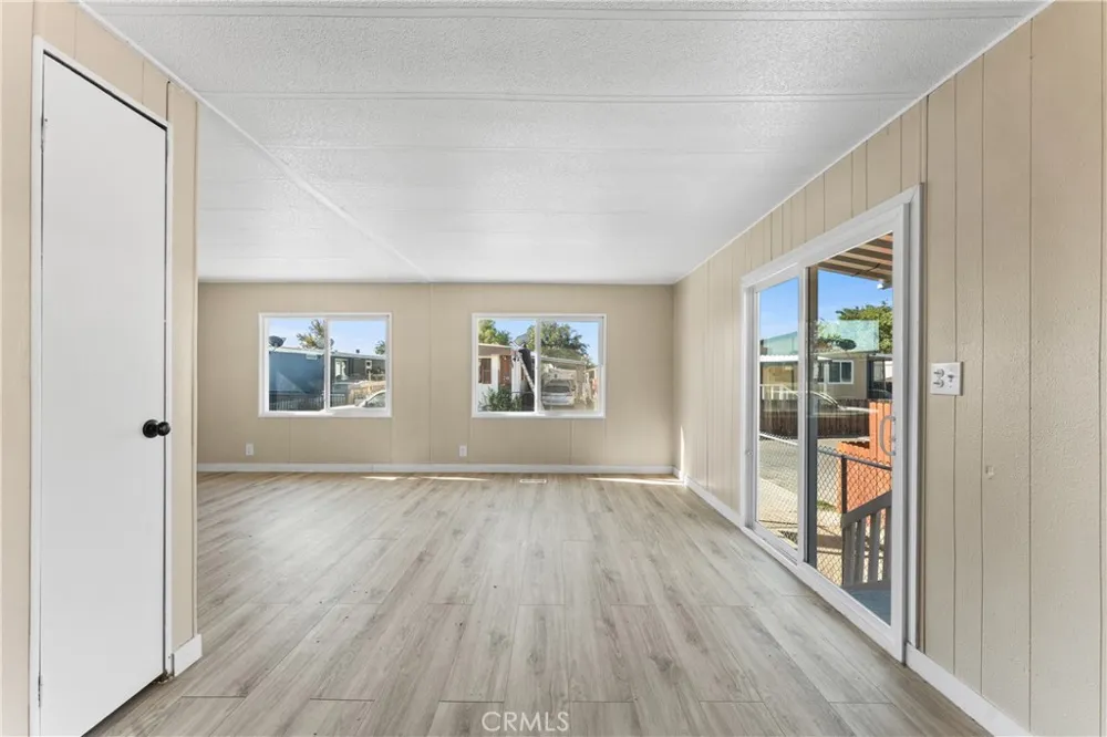 3300 15th W #254 Rosamond, CA 93560