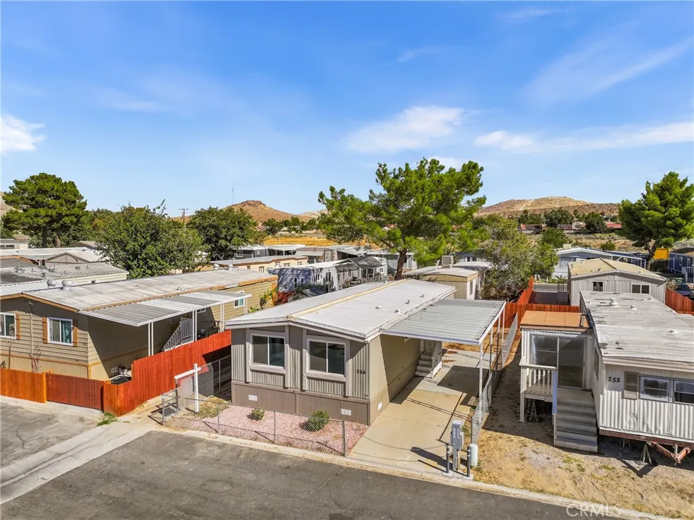3300 15th W #254 Rosamond, CA 93560