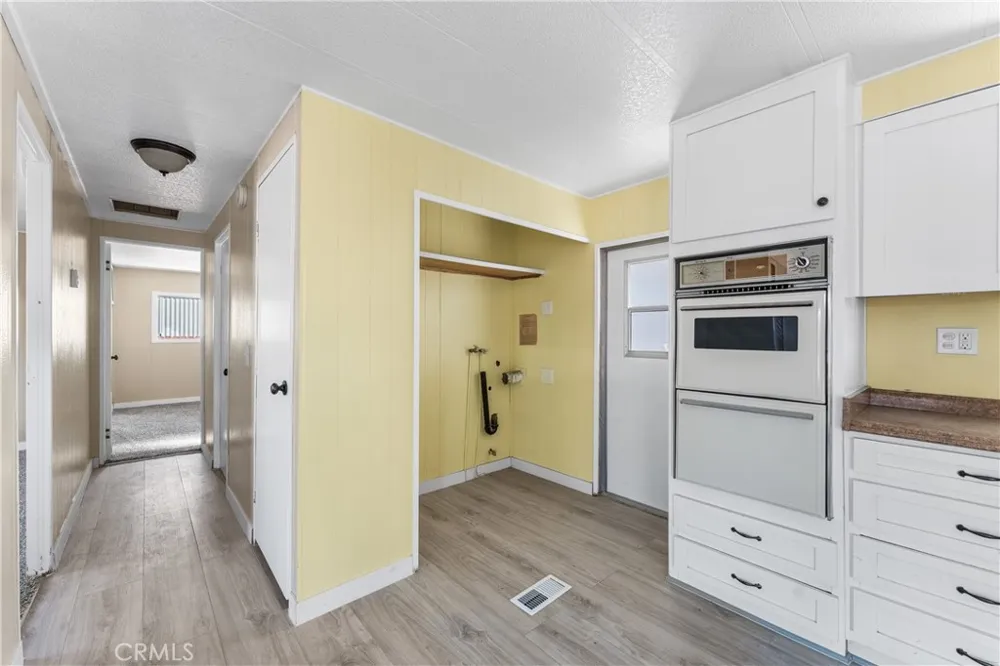 3300 15th W #254 Rosamond, CA 93560