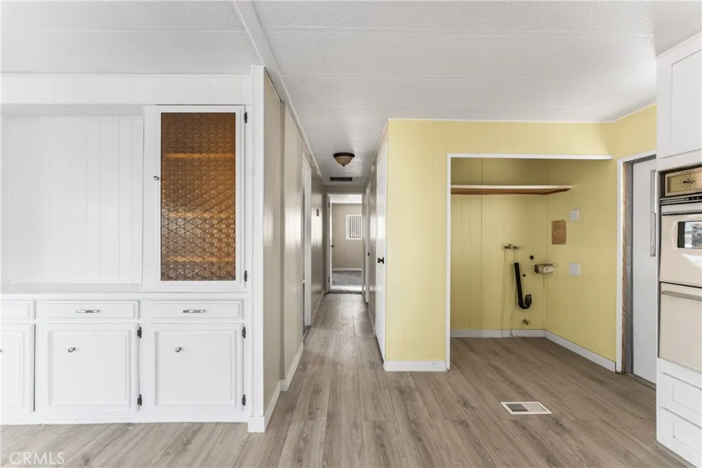 3300 15th W #254 Rosamond, CA 93560