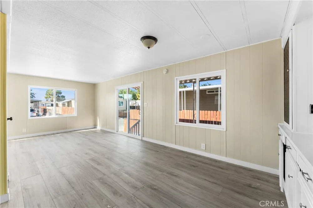 3300 15th W #254 Rosamond, CA 93560