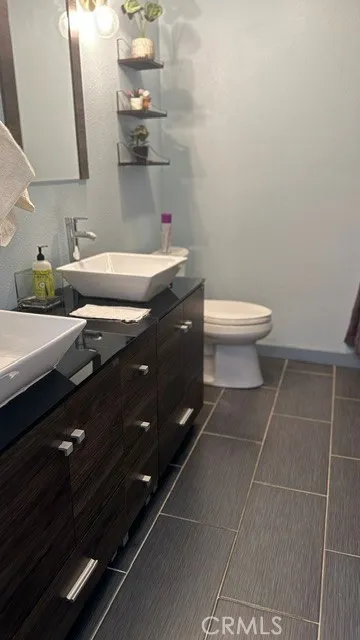 1230 Sweetzer #114 West Hollywood, CA 90069