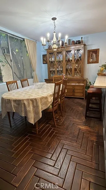 1230 Sweetzer #114 West Hollywood, CA 90069