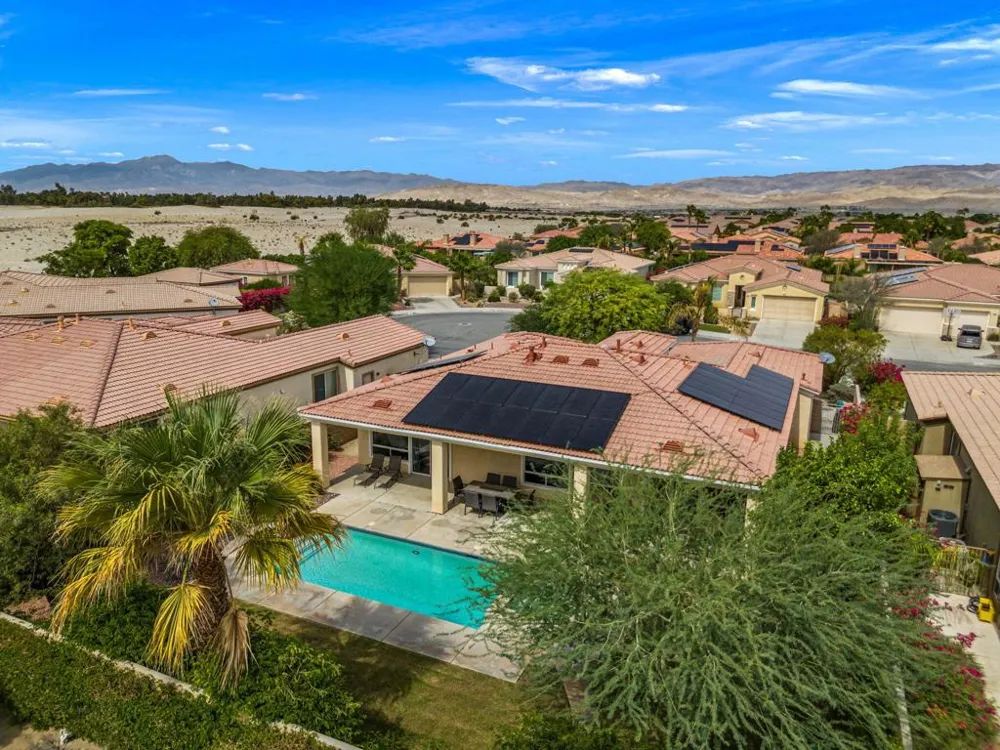 74053 Chinook Circle Palm Desert, CA 92211