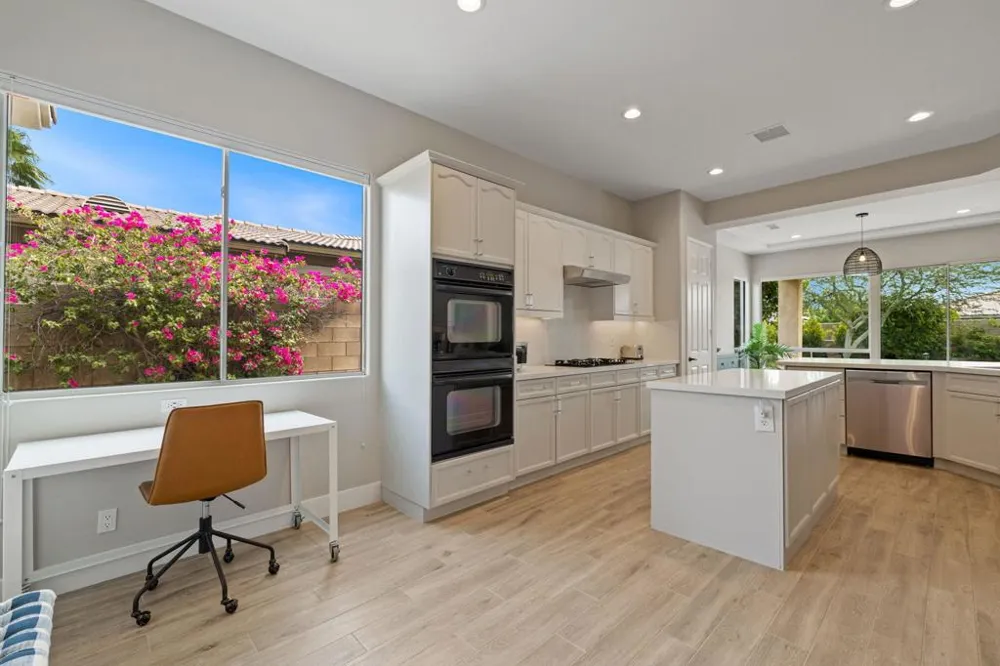 74053 Chinook Circle Palm Desert, CA 92211