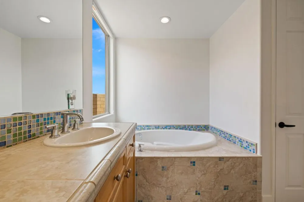 74053 Chinook Circle Palm Desert, CA 92211
