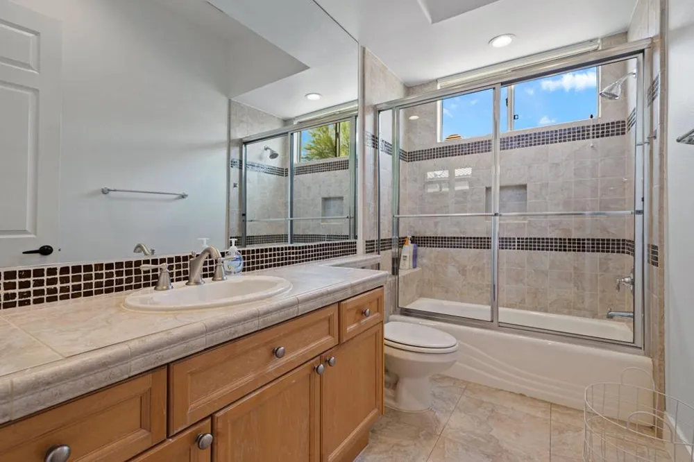 74053 Chinook Circle Palm Desert, CA 92211