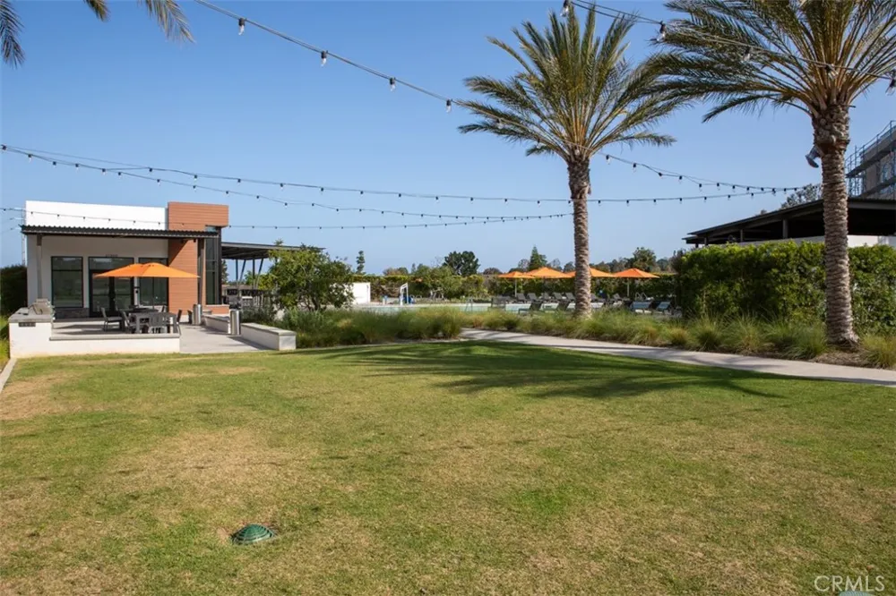 1523 W Nicole Way San Pedro, CA 90732