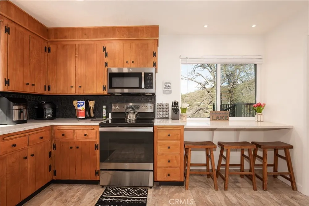 42442 Buckeye Oakhurst, CA 93644