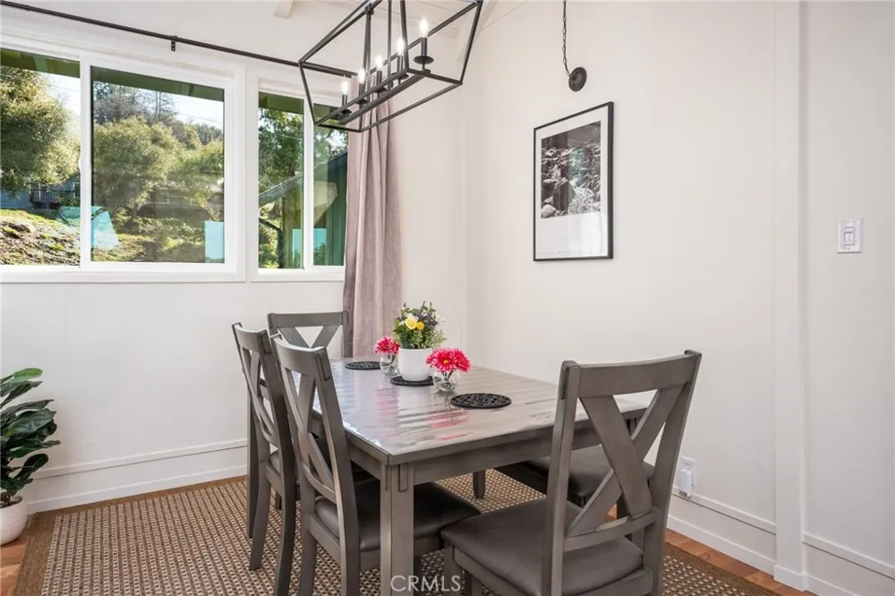 42442 Buckeye Oakhurst, CA 93644
