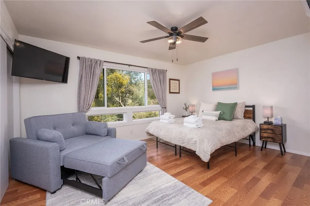 42442 Buckeye Oakhurst, CA 93644