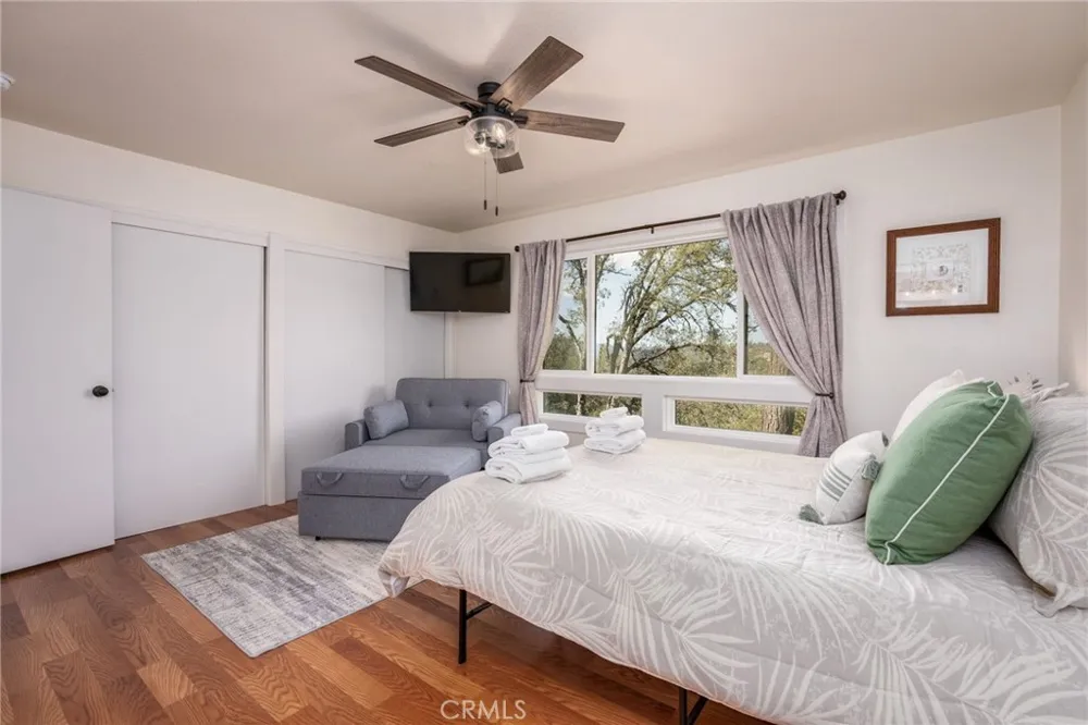 42442 Buckeye Oakhurst, CA 93644