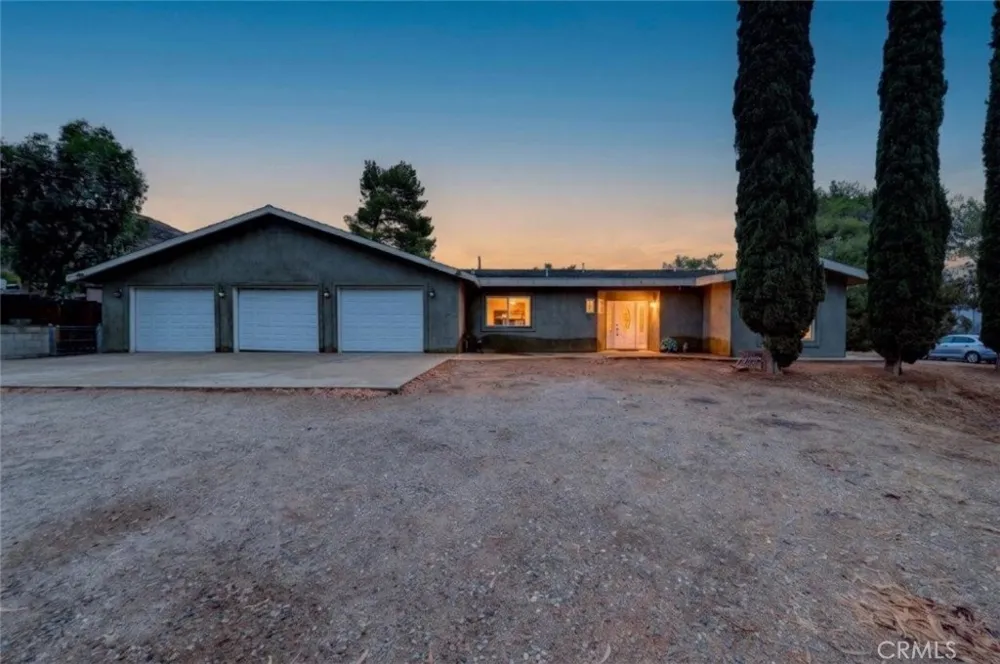 34716 Violan Street Acton, CA 93510