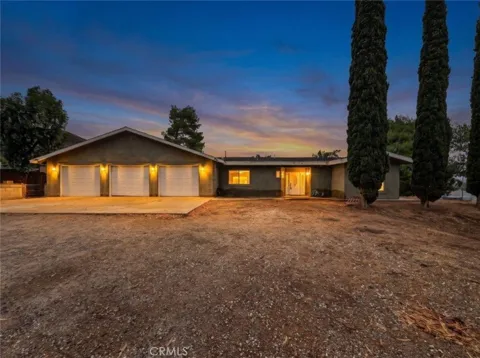 34716 Violan Street