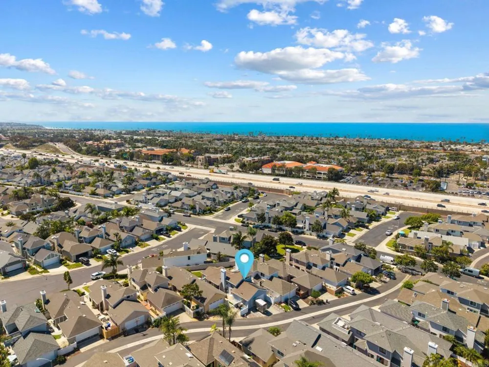 838 Windcrest Drive Carlsbad, CA 92011