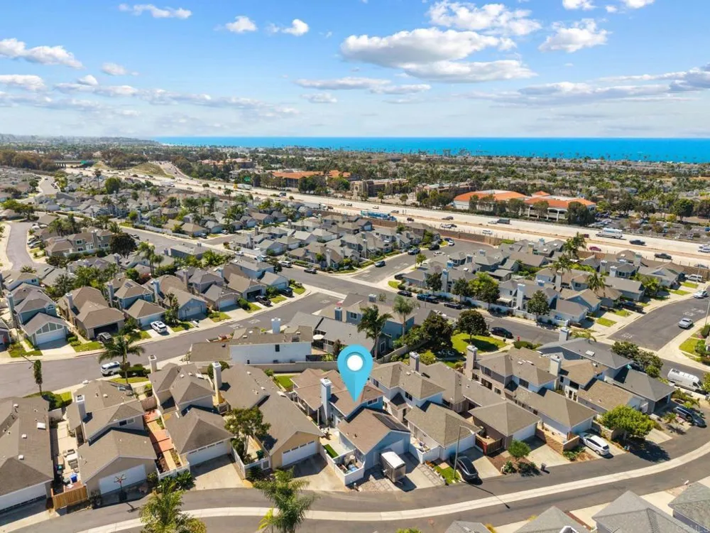 838 Windcrest Drive Carlsbad, CA 92011