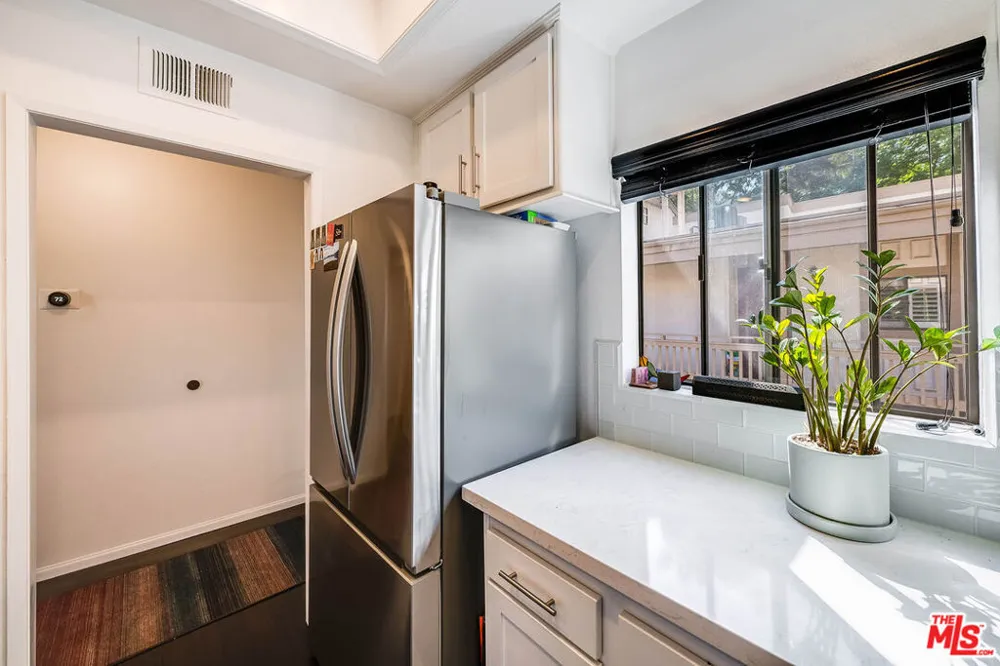 3480 Barham Boulevard #326 Los Angeles, CA 90068