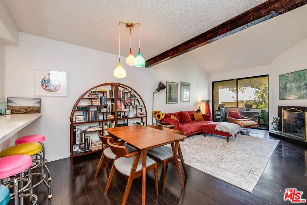 3480 Barham Boulevard #326 Los Angeles, CA 90068
