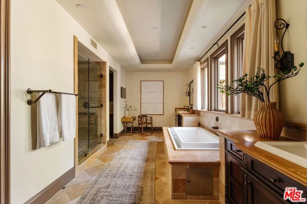 24903 Palmilla Drive Calabasas, CA 91302
