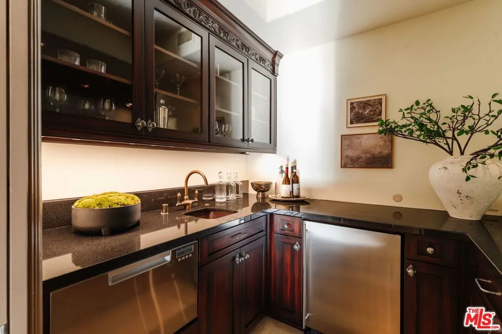 24903 Palmilla Drive Calabasas, CA 91302