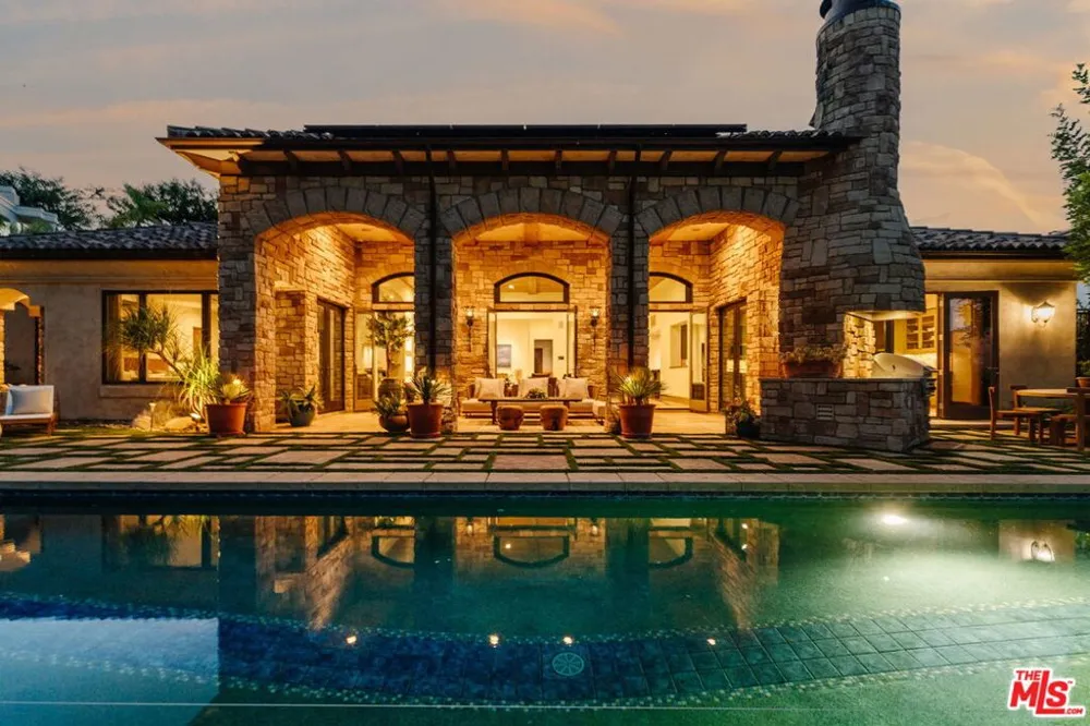 24903 Palmilla Drive Calabasas, CA 91302