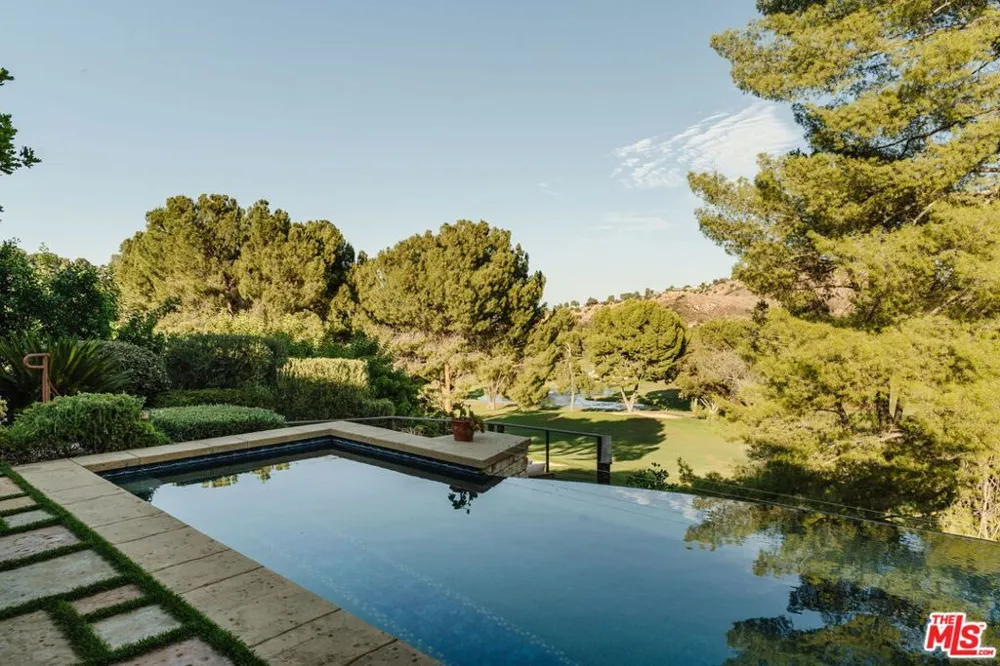 24903 Palmilla Drive Calabasas, CA 91302