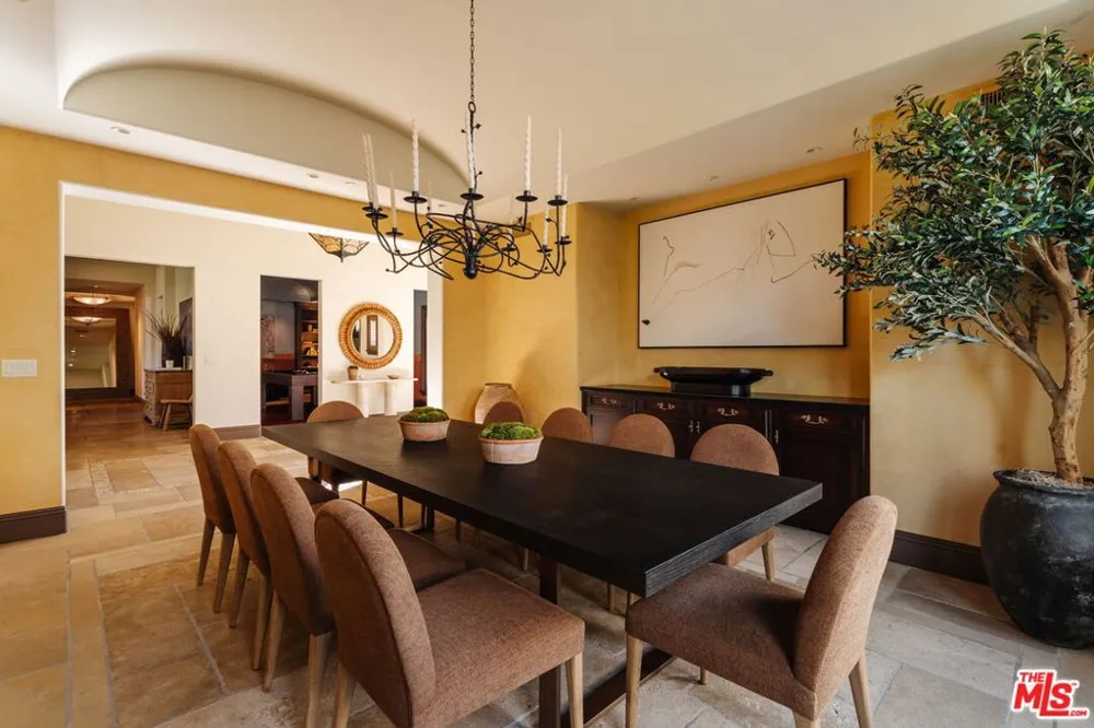 24903 Palmilla Drive Calabasas, CA 91302