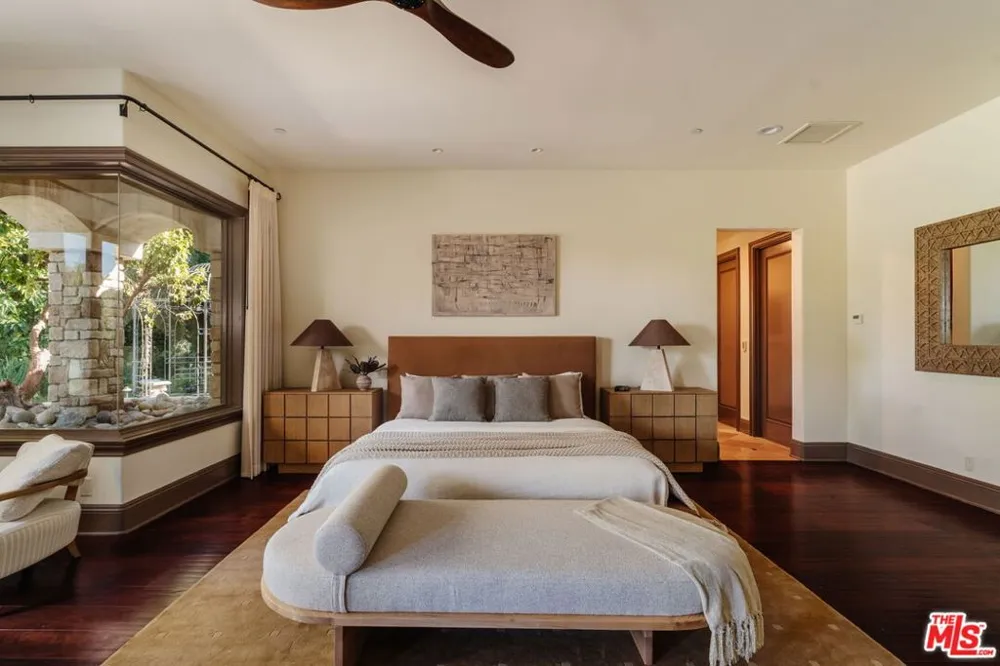 24903 Palmilla Drive Calabasas, CA 91302