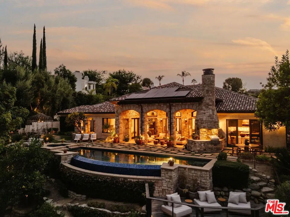 24903 Palmilla Drive Calabasas, CA 91302