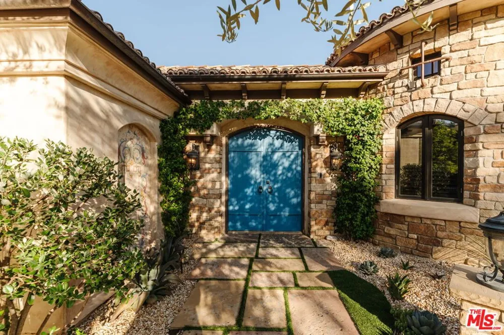 24903 Palmilla Drive Calabasas, CA 91302