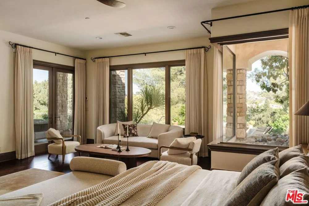 24903 Palmilla Drive Calabasas, CA 91302