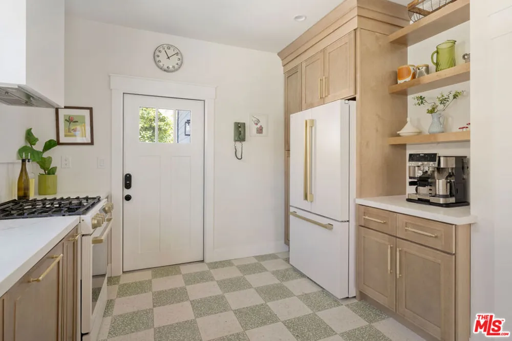 137 E Avenue 43 Los Angeles, CA 90031