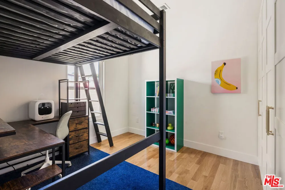 137 E Avenue 43 Los Angeles, CA 90031