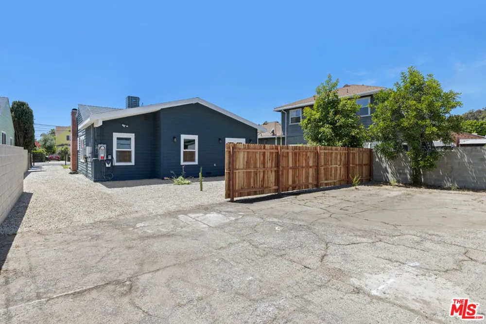 137 E Avenue 43 Los Angeles, CA 90031