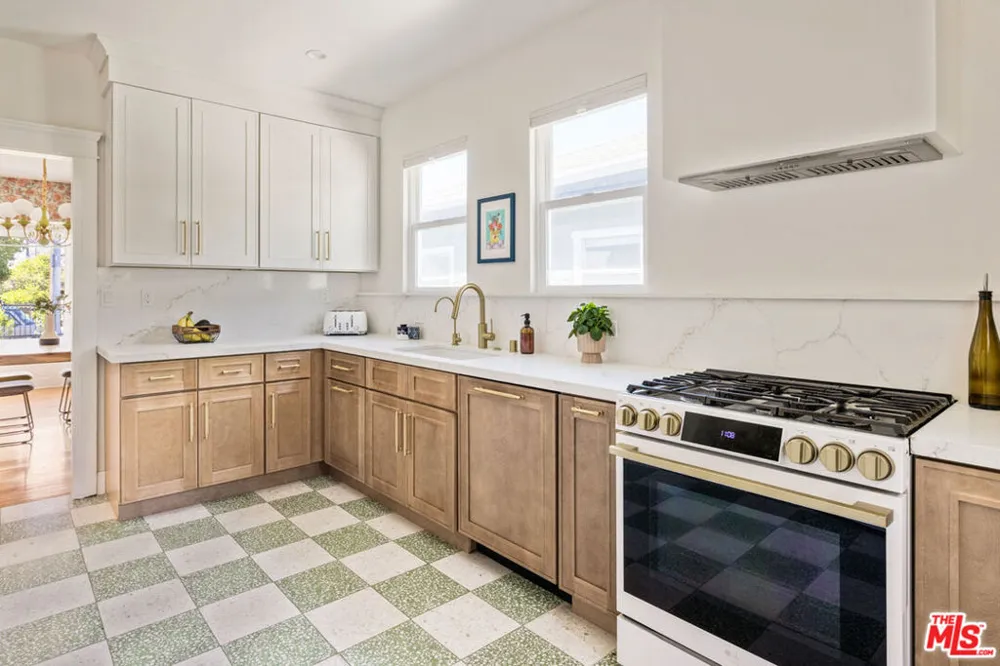 137 E Avenue 43 Los Angeles, CA 90031