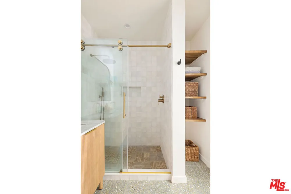 137 E Avenue 43 Los Angeles, CA 90031