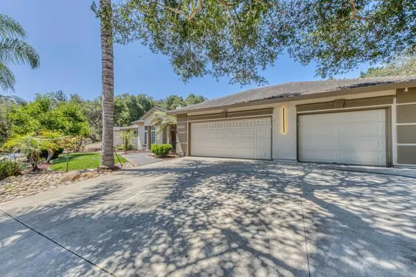 6040 Sherry Lee Lane Salinas, CA 93907