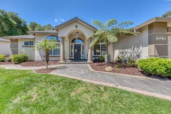 6040 Sherry Lee Lane Salinas, CA 93907