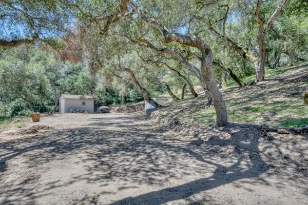 6040 Sherry Lee Lane Salinas, CA 93907