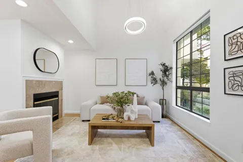 1003 Chula Vista Terrace