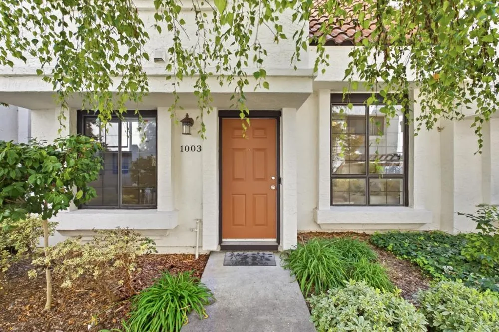 1003 Chula Vista Terrace Sunnyvale, CA 94086