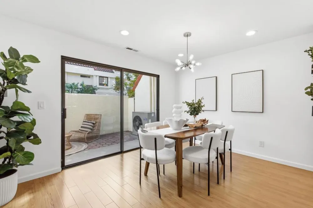 1003 Chula Vista Terrace Sunnyvale, CA 94086